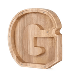 Holzspardose in Form des Buchstaben G, geeignet für Kinder.