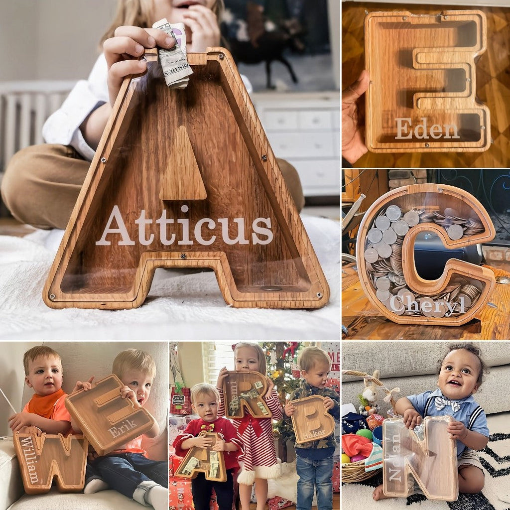 Kinder mit verschiedenen Holz-Alphabet-Spardosen.