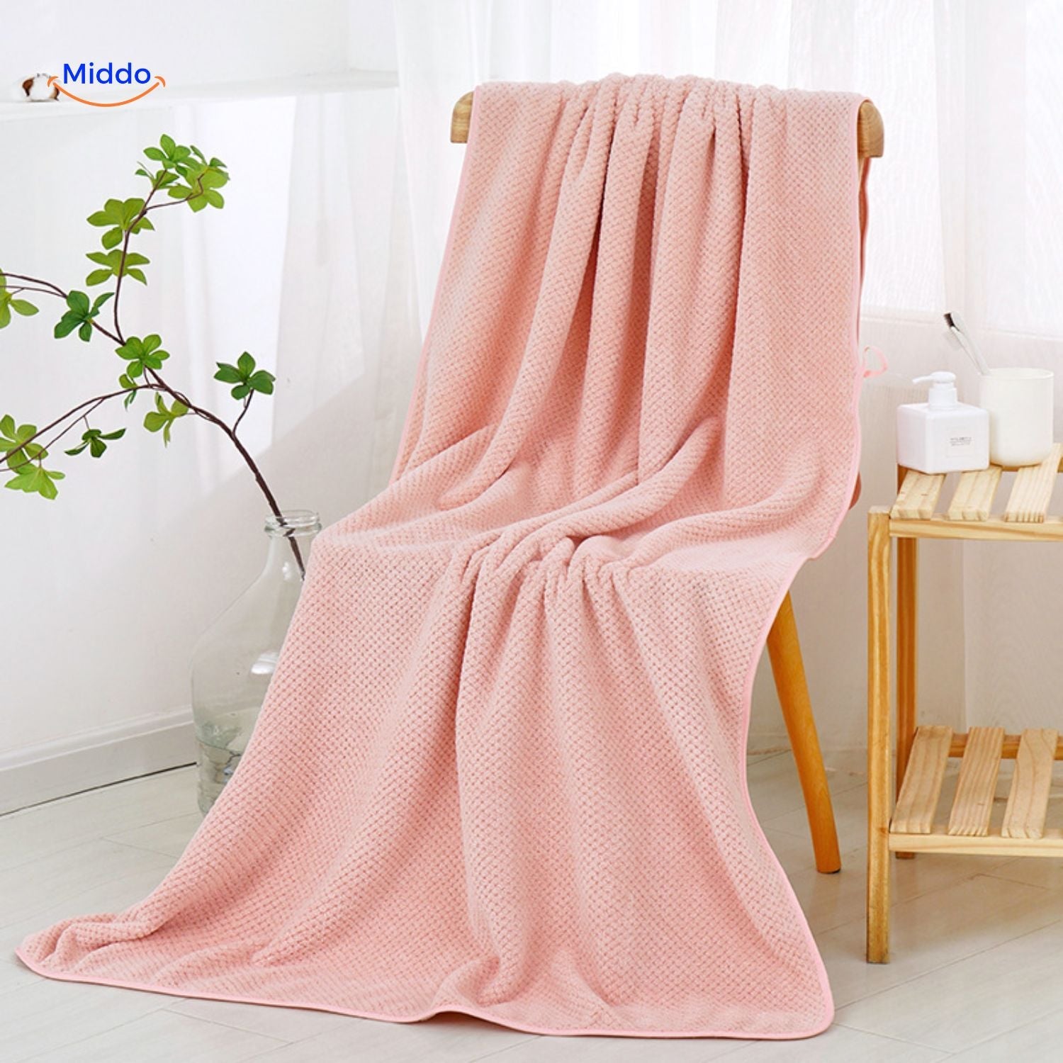 <p>Diese Badhandtuch aus Mikrofaser ist ein wahres Multitalent! Es ist super saugfähig, trocknet im Handumdrehen und ist einfach schön anzusehen. Das perfekte Geschenk für alle, die Wert auf Qualität und Stil legen!</p>