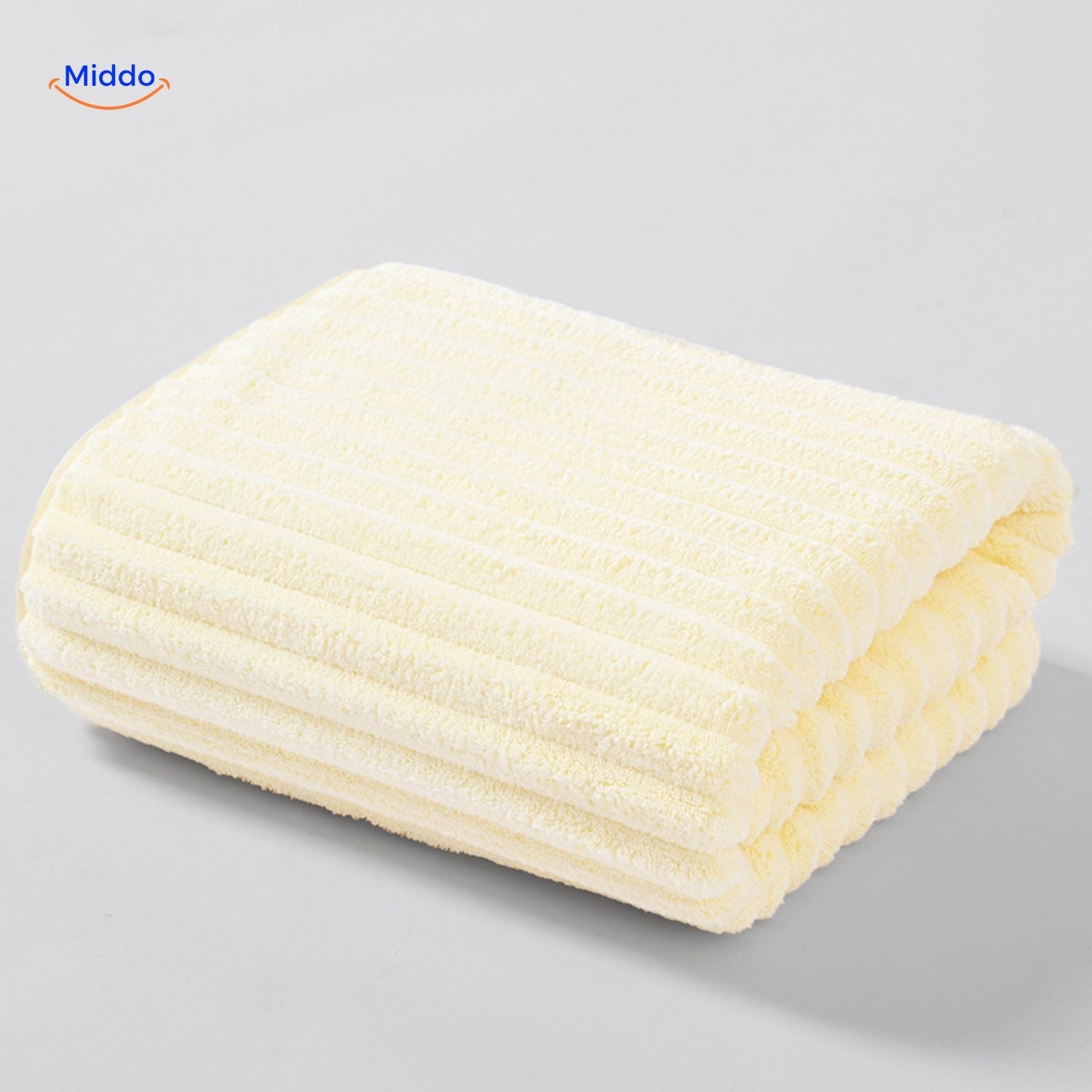 <p>Pineapplegrid Badhanddoek – schnell trocknend, saugfähig, stilvoll – das perfekte Geschenk für mittlere Größen</p>
