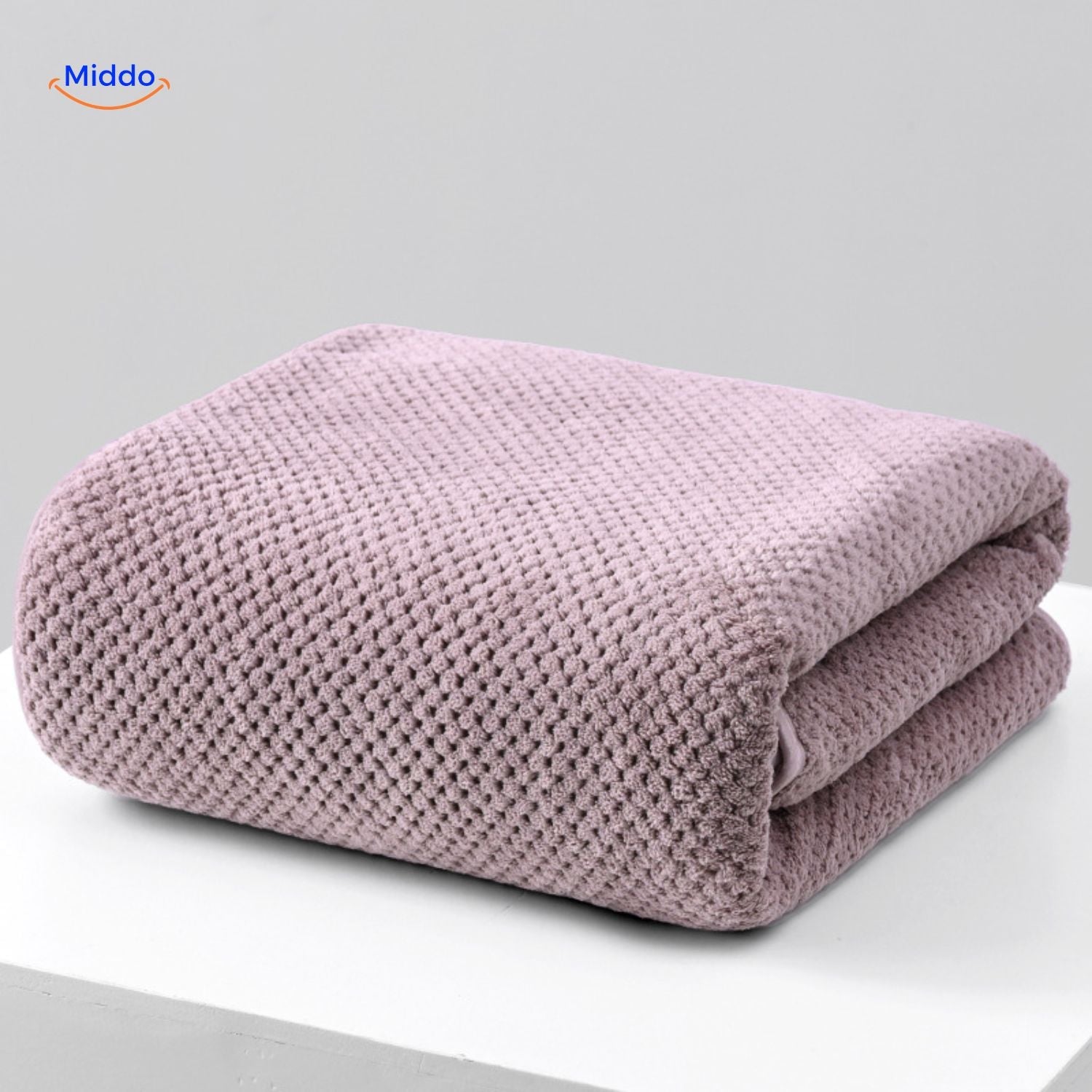<p>Die Ananas-Grid Badetuch ist schnelltrocknend, saugfähig und wunderschön - das perfekte Geschenk für jeden!</p>