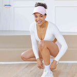 ponylite Haustier rosa Damen Cap mit kurzen Locken Sportoutfit lachend www.middo.de