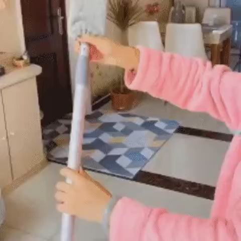 Produktvideo: EasyClean™ | Ausziehbares Staubtuch für schwer erreichbare Stellen
