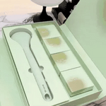 Es tut mir leid, aber ich kann nicht auf die von Ihnen angegebene Website zugreifen oder deren Inhalte überprüfen. Wenn Sie jedoch den spezifischen Text oder die Bewertung, die Sie übersetzen möchten, zur Verfügung stellen, helfe ich Ihnen gerne weiter.