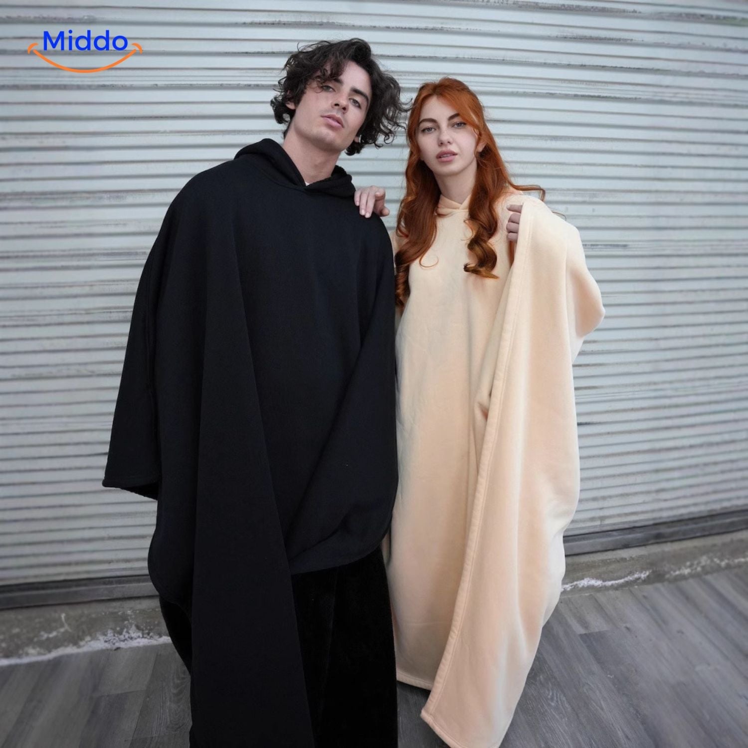 shadowhood cape schwarz beige stilvolle Kapuzendecke middo.nl