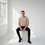 Beige Smileywave T-Shirt für Herren – Minimalistisches Design

Entdecken Sie unser hochwertiges beige Smileywave T-Shirt für Herren. Perfekt für einen lässigen Look im minimalistischen Stil. Gönnen Sie sich dieses zeitlose Kleidungsstück und setzen Sie auf Komfort und Stil. Jetzt kaufen auf www.middo.nl!