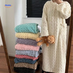 Snugglewear Decken-Kleid in Weiß - Entdecken Sie verschiedene Farboptionen auf www.middo.de!