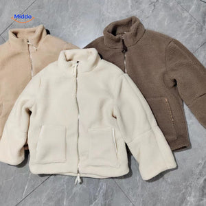 CozyLuxe Teddy Wolljacke Kollektion