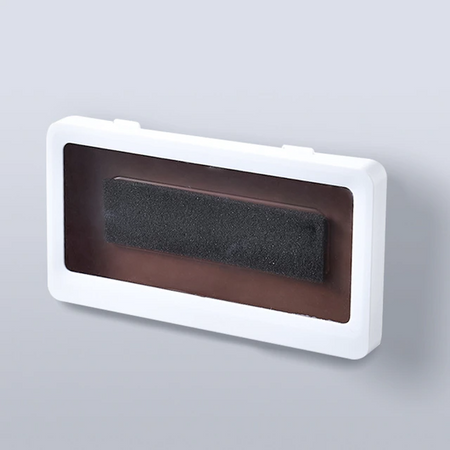 Weiße Telefonhalterung für die Wand in der Dusche