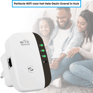 Familie nutzt WLAN-Repeater im Wohnzimmer für eine bessere Verbindung