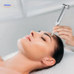 vibeclean Gesichtsbehandlung mit Stimmgabel