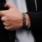 **Title:** Woodforge Herrenarmband aus Holz – Stilvoll und perfekt für jedes Handgelenk **Meta-Beschreibung:** Entdecken Sie die elegante Woodforge Herrenarmband aus Holz. Zeitloses Design trifft auf hochwertigen Komfort. Jetzt kaufen und stilvoll auftreten!